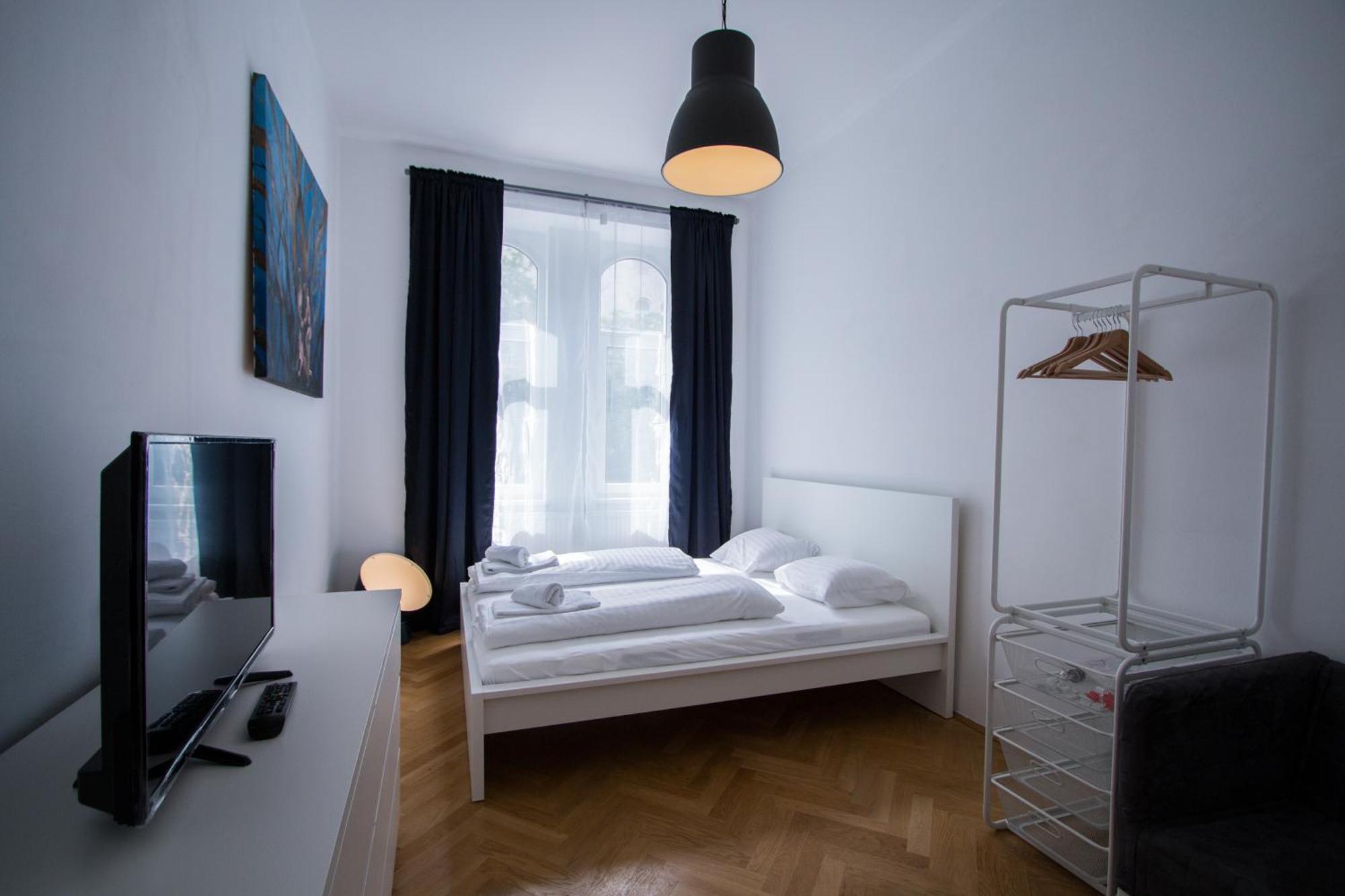 Porzellangarten Apartment I Contactless Check-In Вена Экстерьер фото